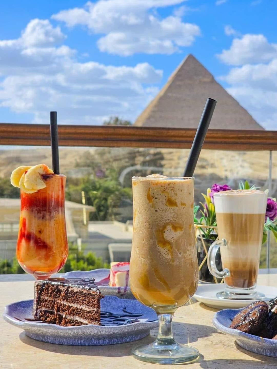 Tree Lounge Pyramids View Inn , Sphinx Giza Kafret el-Gabal Екстериор снимка