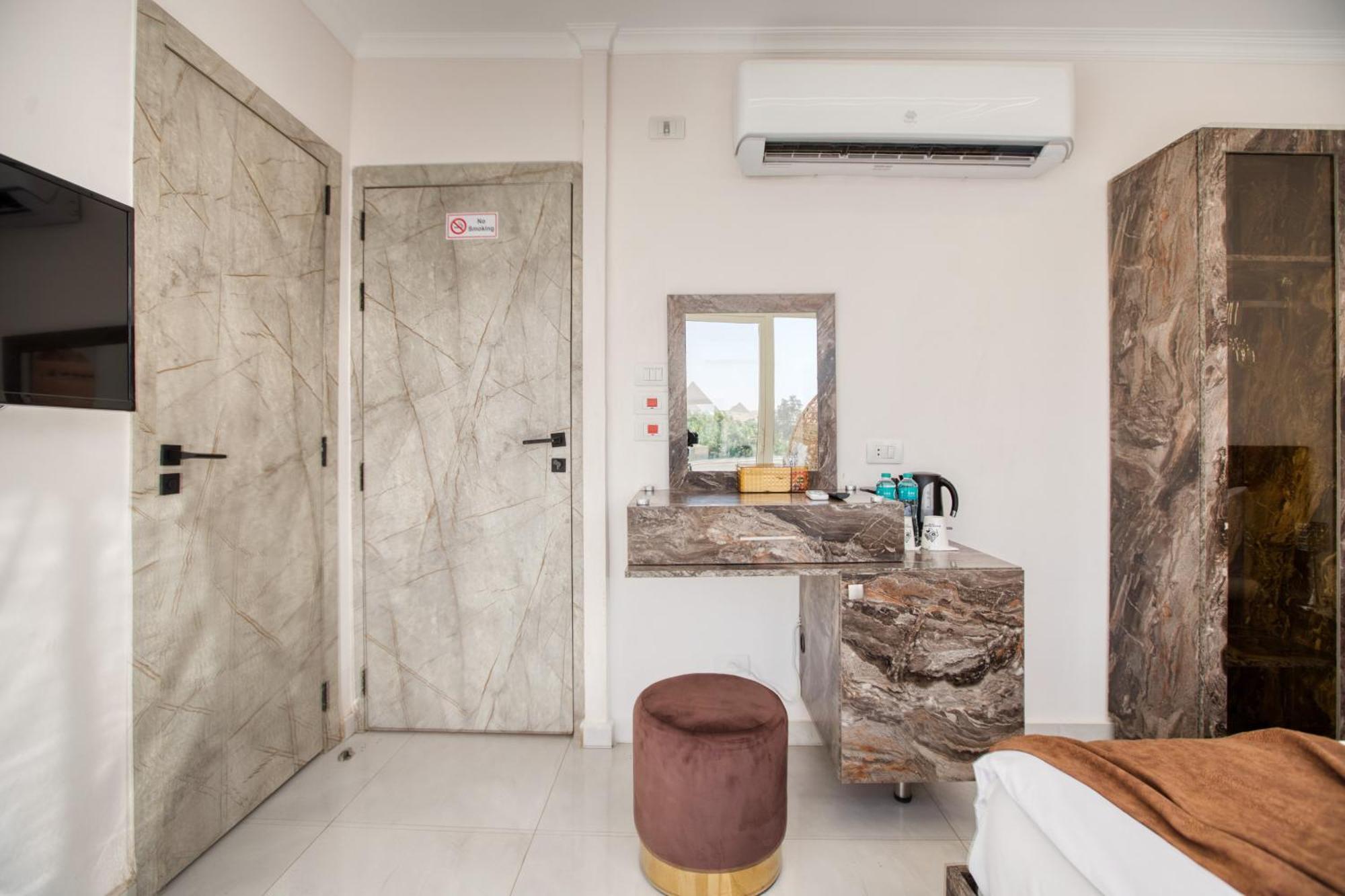 Tree Lounge Pyramids View Inn , Sphinx Giza Kafret el-Gabal Екстериор снимка