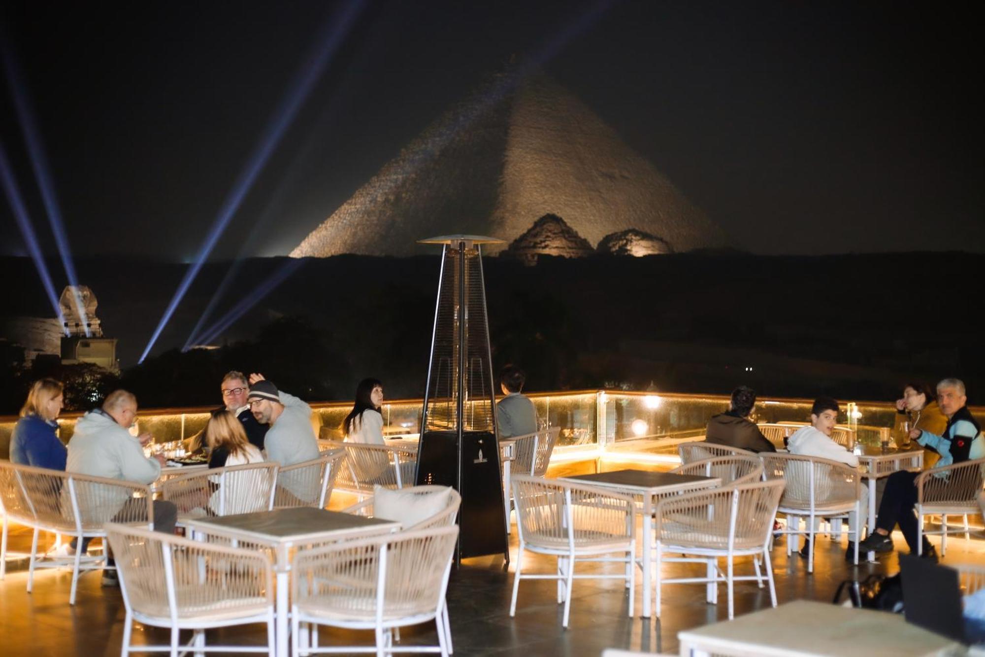 Tree Lounge Pyramids View Inn , Sphinx Giza Kafret el-Gabal Екстериор снимка